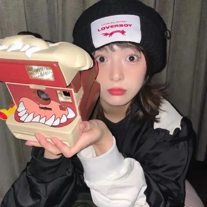 酒绿花红
